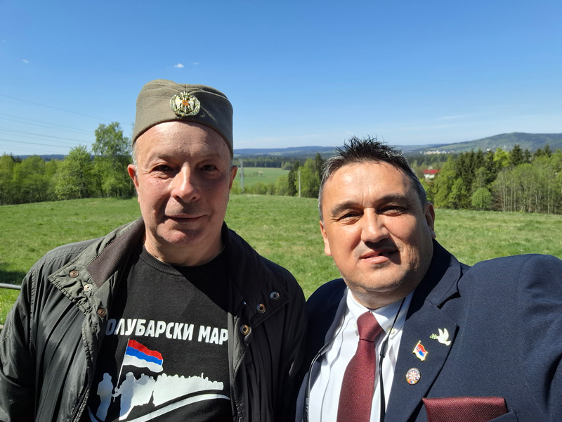 Poseta vojnom groblju u Jindrihovicima