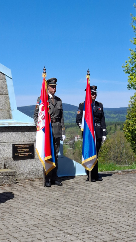 Poseta vojnom groblju u Jindrihovicima